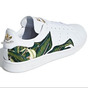 Adidas Embroidered Stan Smiths